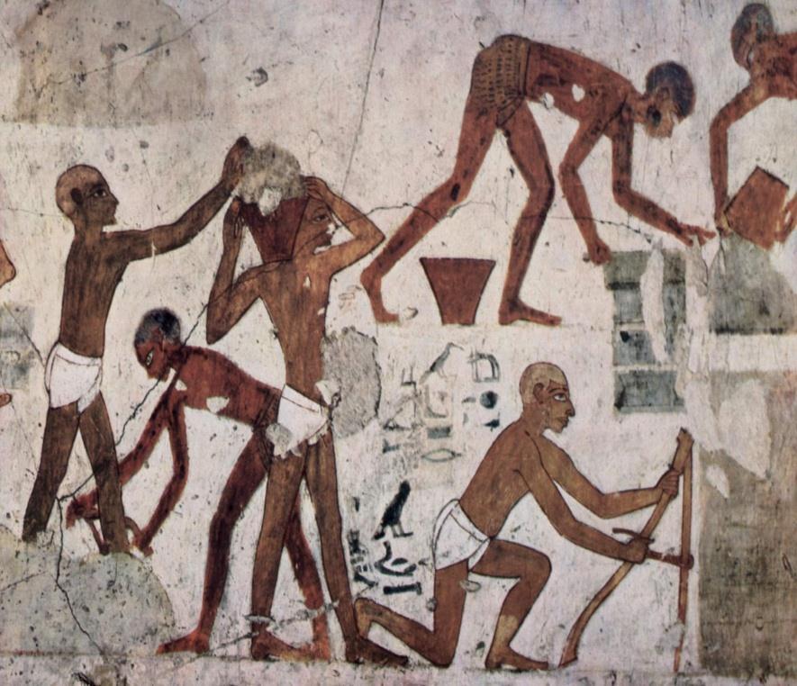 Artesãos e Escravos Os escravos não eram numerosos no Egito.