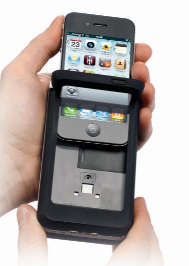 3.3. Inserir o iphone / ipod touch / ipod touch CUIDADO : Antes de iniciar, desligar o